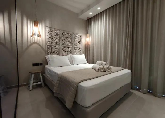 Onar Luxury Living *