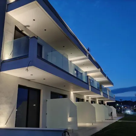 Onar Luxury Living * 사르티