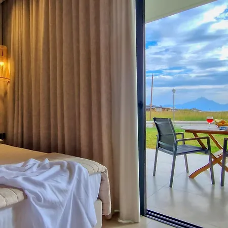 Onar Luxury Living *