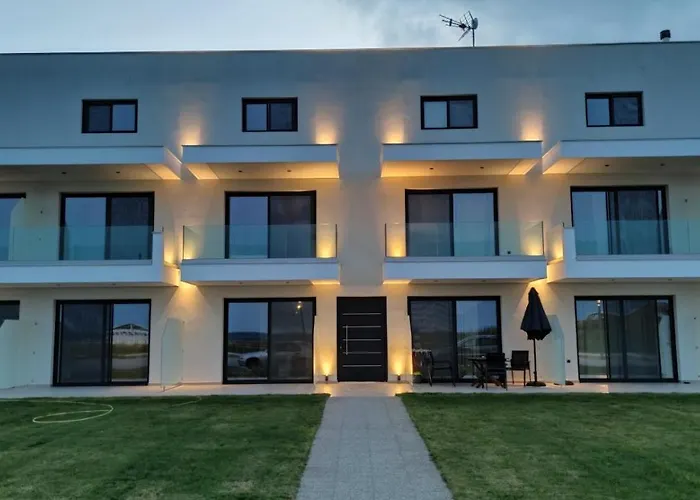 Onar Luxury Living *