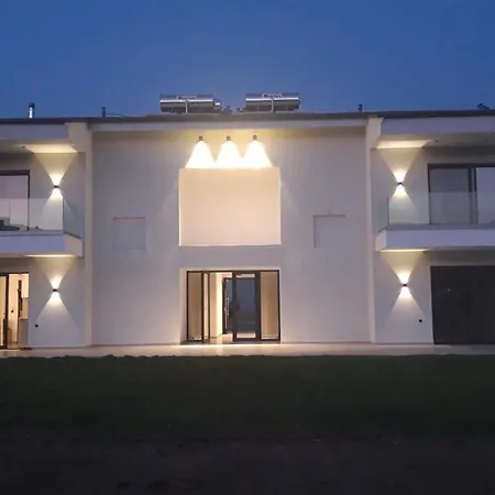Апартаменты Onar Luxury Living *