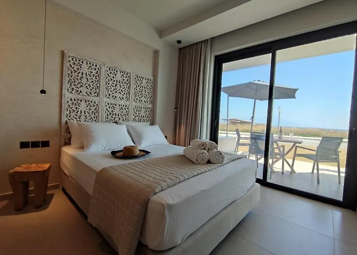 Onar Luxury Living *