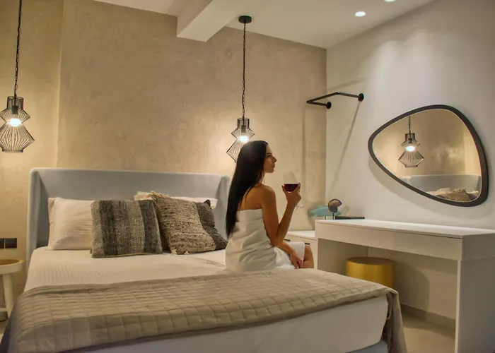 Onar Luxury Living